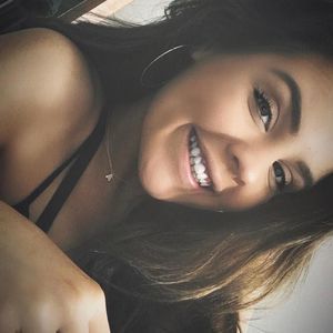 Meet your Posher, Annie